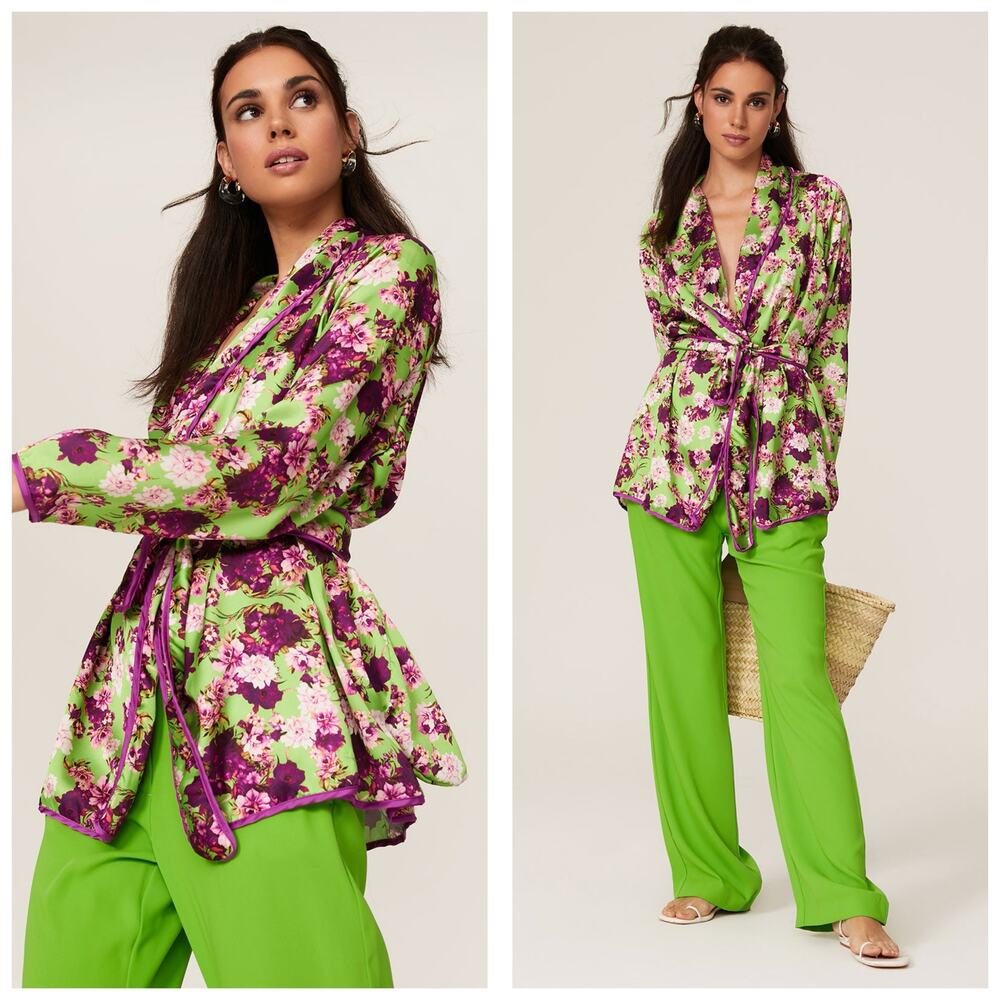 Giovanna Nicolai Silk Floral Wrap Top Size 44 Medium Purple Green Floral Chic